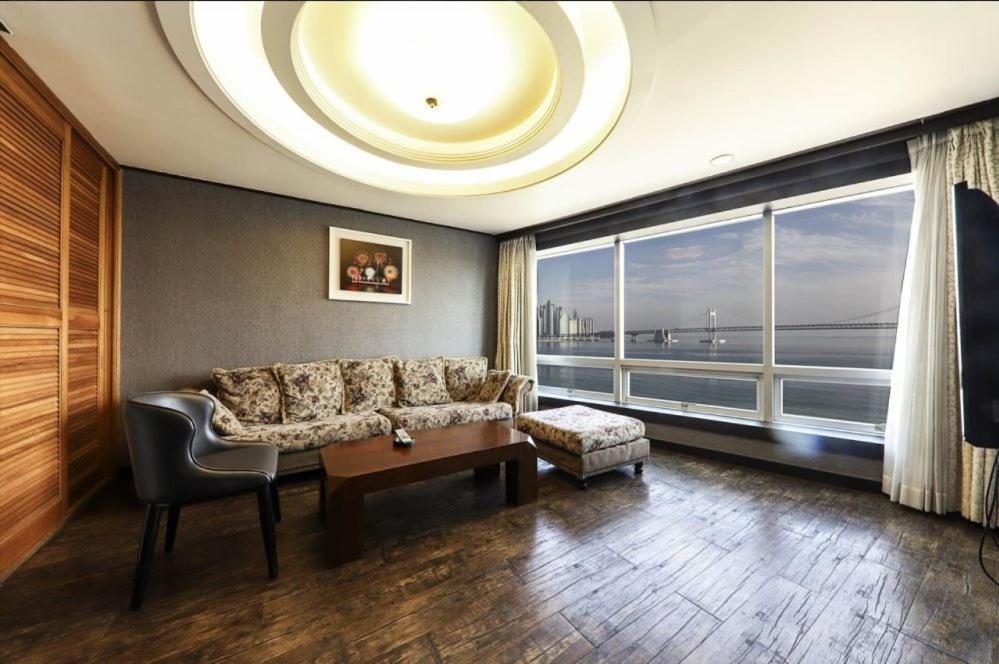 Bridge Hotel Busan Eksteriør bilde