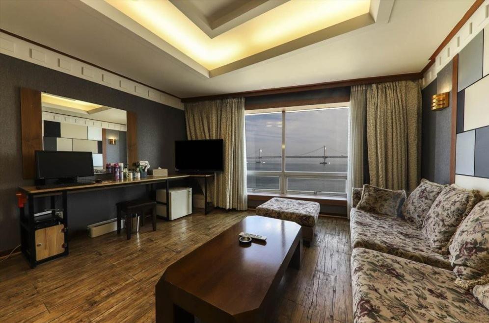 Bridge Hotel Busan Eksteriør bilde